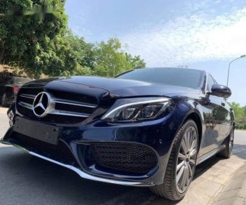 Mercedes-Benz C class   C300 AMG   2017 - Bán C300 AMG 2018 chạy chỉ có 800 km, màu xanh, nội thất đỏ