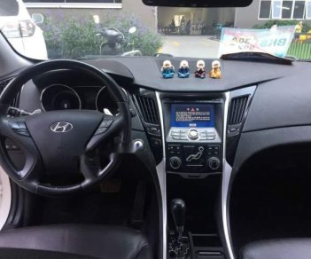 Hyundai Sonata 2010 - Bán Hyundai Sonata năm 2010, màu trắng, nhập khẩu nguyên chiếc chính chủ, 555 triệu