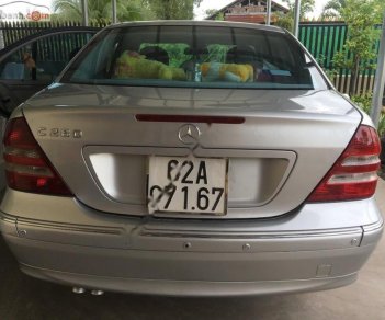 Mercedes-Benz C class C280 Avantgarde 2005 - Bán Mercedes C280 Avantgarde năm sản xuất 2005, màu bạc xe gia đình, giá 265tr