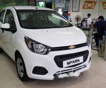 Chevrolet Spark  LS 2018 - Bán Chevrolet Spark năm sản xuất 2018, màu trắng, 359 triệu