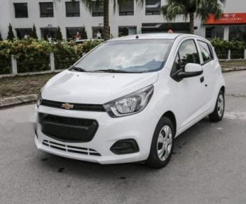 Chevrolet Spark  LS 2018 - Bán Chevrolet Spark năm sản xuất 2018, màu trắng, 359 triệu