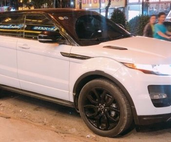 LandRover Evoque 2012 - Cần bán gấp LandRover Evoque sản xuất 2012, màu trắng, nhập khẩu  