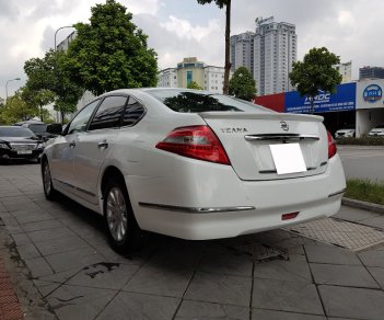 Nissan Teana 2011 - Bán Nissan Teana năm sản xuất 2011, màu trắng giá 490tr