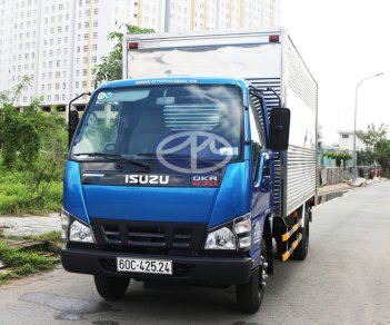 Isuzu 2017 - Isuzu 1T9 thùng dài 6m2 thùng kín, trả trước 20%, giá cạnh tranh có trả góp