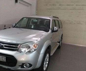 Ford Everest 2014 - Cần bán xe cũ Ford Everest năm sản xuất 2014 chính chủ, giá tốt