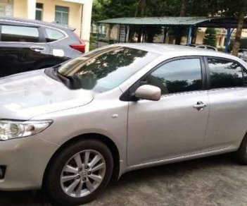 Toyota Corolla 2010 - Bán Toyota Corolla năm sản xuất 2010, màu bạc, xe nhập