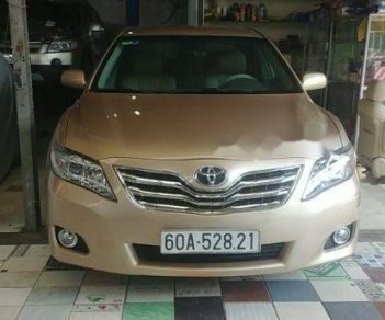 Toyota Camry 2011 - Bán xe Toyota Camry 2011, màu vàng, nhập khẩu nguyên chiếc