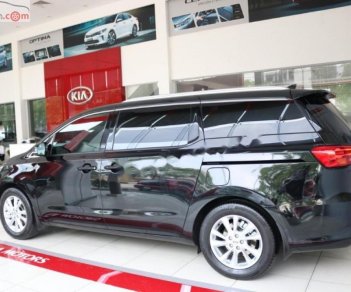 Kia Sedona Platinum G 2018 - Bán Kia Sedona Platinum G sản xuất năm 2018, màu đen, máy xăng