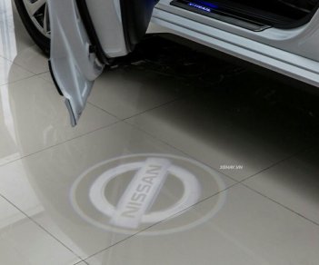 Nissan X trail 2.5L SV Luxury 2018 - Bán Nissan X trail 2.5L SV Luxury 2018, màu trắng, giá cạnh tranh, hỗ trợ ngân hàng 80%. Liên hệ: 0772861887