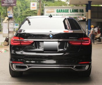 BMW 7 Series  740Li 2015 - Cần bán lại xe BMW 740Li đời 2016, màu đen số tự động