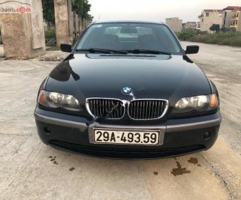 BMW 3 Series 318i 2002 - Cần bán BMW 318i năm sản xuất 2002, màu đen, xe nhập, giá 225tr