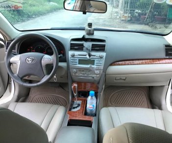 Toyota Camry 2.4G 2007 - Bán Toyota Camry 2.4G sản xuất 2007, màu trắng  