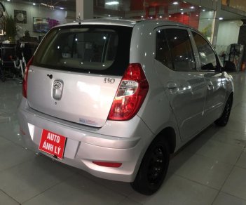 Hyundai i10  1.1MT 2013 - Bán ô tô Hyundai i10 2013, màu bạc, xe nhập  