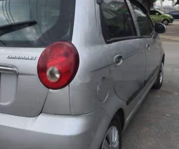 Chevrolet Spark  MT 2010 - Bán Chevrolet Spark MT đời 2010, màu bạc, xe còn mới