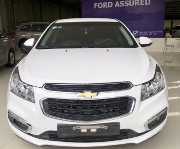 Chevrolet Cruze 1.6MT 2016 - Cần bán Chevrolet Cruze 1.6MT đời 2016, màu trắng có bảo hành chính hãng