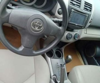 Toyota RAV4 2009 - Bán ô tô Toyota RAV4 sản xuất 2009, nhập khẩu nguyên chiếc xe gia đình, giá tốt