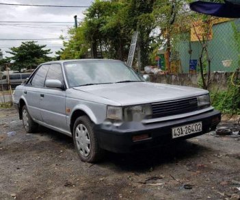 Nissan Bluebird 1988 - Bán ô tô Nissan Bluebird đời 1988, xe đẹp đồng sơn mới, máy lạnh nhạc
