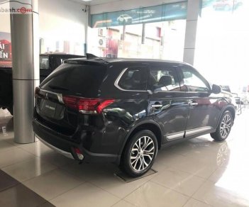 Mitsubishi Outlander 2.4 CVT 2018 - Bán Mitsubishi Outlander 2.4 CVT đời 2018, màu đen