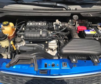 Chevrolet Spark LTZ 2015 - Cần bán xe Chevrolet Spark LTZ 2015 tự động, màu xanh dương