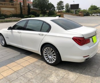 BMW 7 Series 750Li  2011 - Cần bán BMW 750Li sx 2011 màu trắng tinh. Nhập khẩu, đập thùng 1 đời chủ.