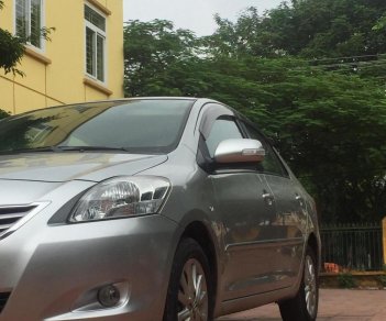 Toyota Vios G 2011 - Bán xe Toyota Vios G, màu bạc