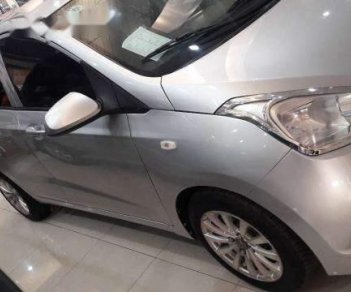 Hyundai i10   2014 - Bán Hyundai i10 đời 2014, màu bạc, nhập khẩu giá cạnh tranh