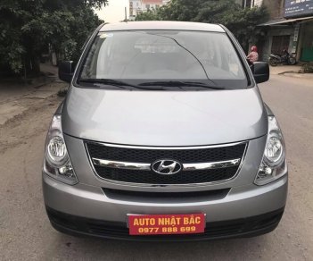 Hyundai Starex 2016 - Bán xe Hyundai Starex tải Van, đời 2016, máy dầu, số sàn, 6 chỗ, 670 kg. Xe được nhập khẩu nguyên chiếc từ Hàn Quốc