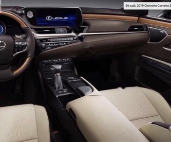 Lexus ES 250 2018 - Bán ô tô Lexus ES 250 sản xuất năm 2018, màu vàng, xe nhập