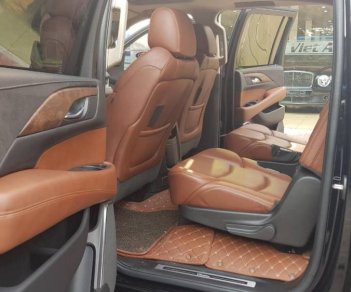 Cadillac Escalade ESV Premium  2016 - Bán Cadilac Escalede ESV Premium, đăng ký 2017, màu đen, có hóa đơn VAT. LH: 0906223838