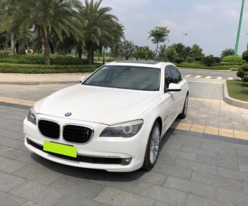 BMW 7 Series 750Li  2011 - Cần bán BMW 750Li sx 2011 màu trắng tinh. Nhập khẩu, đập thùng 1 đời chủ.