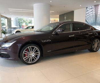 Maserati Quatroporte Granlusso 2018 - Cần bán xe Maserati Quatroporte Granlusso, màu nâu đỏ, nhập khẩu nguyên chiếc