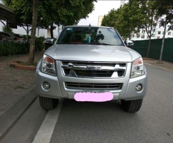 Isuzu Dmax 2011 - Cần bán Isuzu Dmax đời 2011, màu bạc, xe nhập