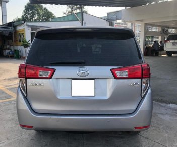 Toyota Innova 2.0E 2017 - Bán Toyota Innova E 2017 Số sàn, xe chạy 55.000Km, sử dụng kỹ không ngập nước cấn đụng