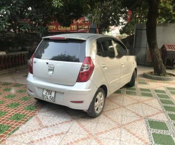 Hyundai i10 2013 - Bán Hyundai i10 sản xuất năm 2013, màu bạc, giá 210tr