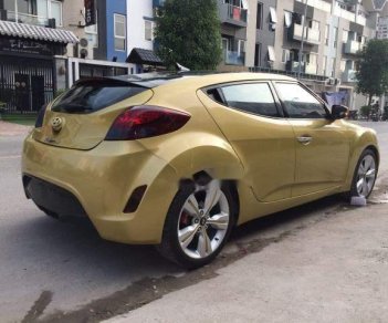 Hyundai Veloster 2013 - Bán Hyundai Veloster đời 2013, màu vàng, xe nhập, 495tr