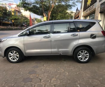 Toyota Innova 2.0E 2017 - Chợ ô tô Lâm Hùng bán xe Toyota Innova 2.0E sản xuất 2017, màu bạc