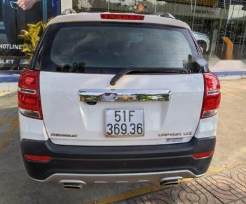 Chevrolet Captiva 2.4 2015 - Cần bán lại xe Chevrolet Captiva 2.4 đời 2015, màu trắng chính chủ