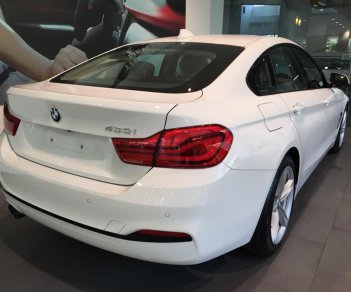 BMW 7 Series 730i 2018 - Bán xe BMW 730i chính hãng 2018, màu trắng, xe nhập. Hỗ trợ vay 80%, ưu đãi hấp dẫn, LH: 0978877754