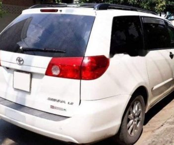 Toyota Sienna 2009 - Cần bán lại xe Toyota Sienna đời 2009, màu trắng, nhập khẩu nguyên chiếc