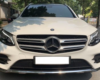 Mercedes-Benz GLC-Class   2.0 AT  2017 - Cần bán xe Mercedes 2.0 AT sản xuất năm 2017, màu trắng, nhập khẩu