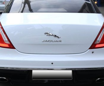 Jaguar XJL 2017 - Bán Jaguar XJL sản xuất năm 2017, màu trắng, nhập khẩu nguyên chiếc