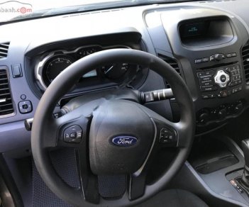 Ford Ranger XLS 2.2L 4x2 AT 2017 - Cần bán Ranger XLS AT chính chủ, xe đẹp