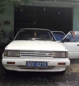 Nissan Bluebird 1984 - Bán Nissan Bluebird năm 1984, màu trắng, nhập khẩu nguyên chiếc, giá tốt