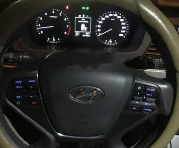 Hyundai Sonata 2015 - Bán xe cũ Hyundai Sonata 2015, màu trắng, nhập khẩu nguyên chiếc