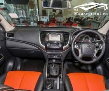 Mitsubishi Triton    2018 - Bán Mitsubishi Triton năm sản xuất 2018, xe mới 100%