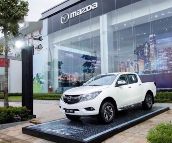 Mazda BT 50 2018 - Bán Mazda BT 50 đời 2018, màu trắng, nhập khẩu nguyên chiếc