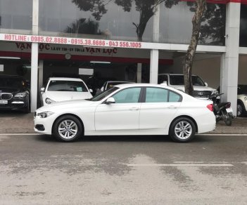 BMW 3 Series 2017 - Cần bán lại xe BMW 3 Series đời 2017, nhập khẩu nguyên chiếc 