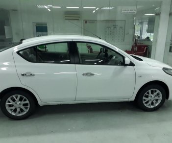 Nissan Sunny XT 2018 - Bán xe Nissan Sunny XT sản xuất năm 2018, màu trắng, giá 478tr