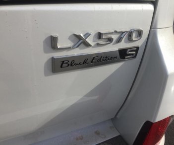 Lexus LX S Sport Black Edition 2018 - Bán Lexus LX570S Sport Black Edition model 2019 màu trắng, nội thất hai màu đỏ đen