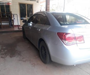 Chevrolet Cruze LS 1.6 MT 2010 - Cần bán Chevrolet Cruze LS 1.6 MT đời 2010, xe đẹp, bảo dưỡng định kỳ